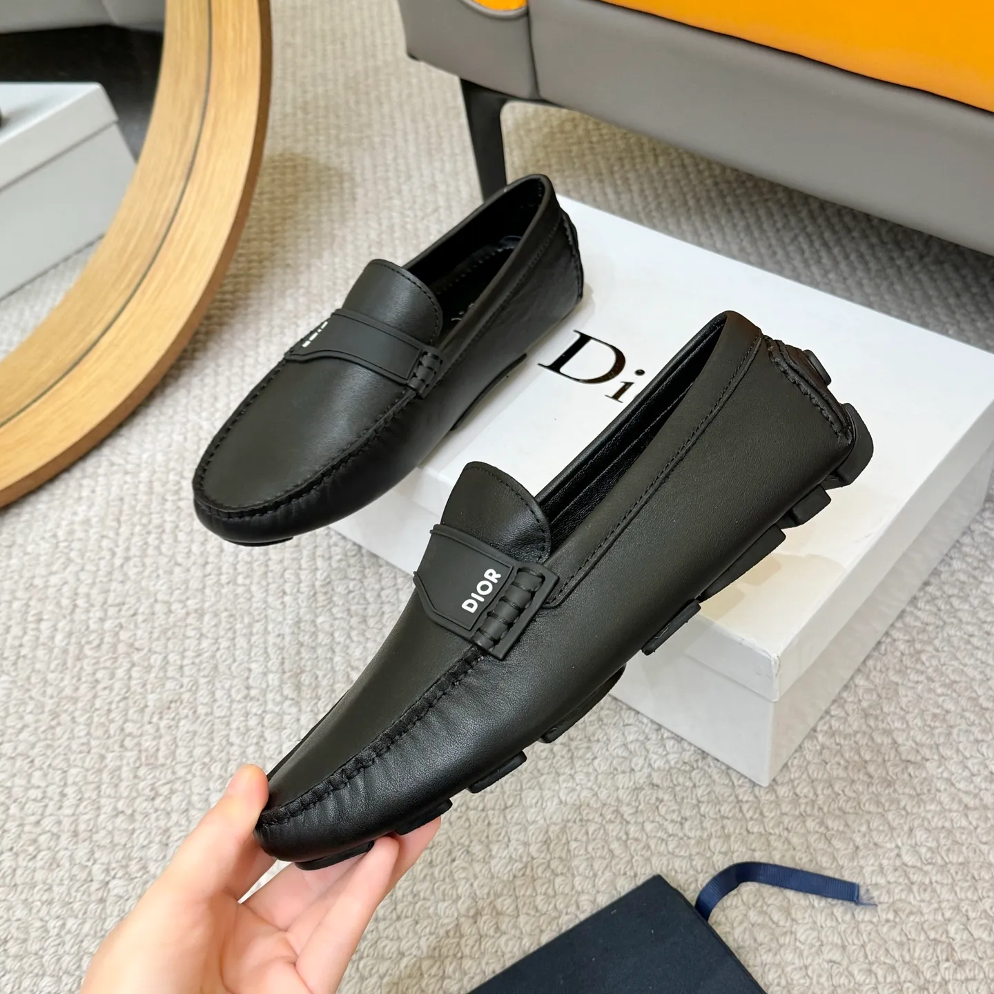 Men's clothing and shoes 💰420! (Yangli) Quality DIOR [Dior’s latest arrival] real auction hot-selling Doudou shoes 🔍DIOR) new Doudou shoes 👍Belgian designer Martin Margiela serves as Gucci shoe designer y full of charm, luxury style gentleman upper: imported cowhide, lining with spring sweat-absorbent first-layer sheepskin. Outsole Brand outsole, the last stitching on the bottom will never come off; equipped with classic Gucci exquisite hardware C D buckle💋The whole pair of shoes is fashionable and casual without losing high-end style; standard 38-46